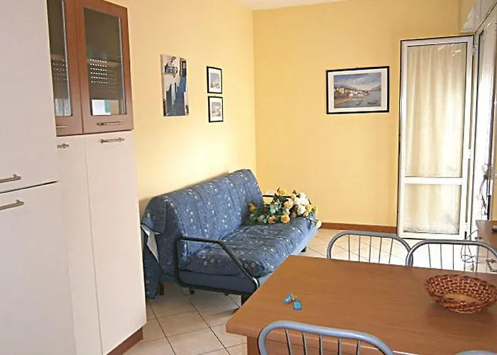 De La Mariute Nyaraló *